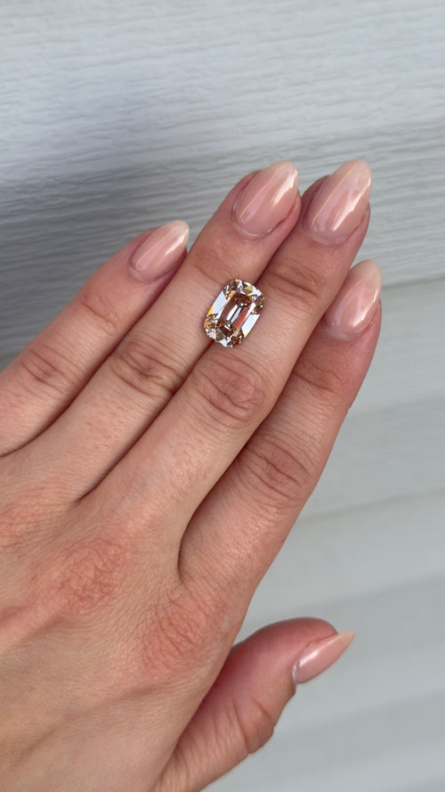 5.03ct Brown Old Mine Elongated Cushion - Lindsey's Diamond