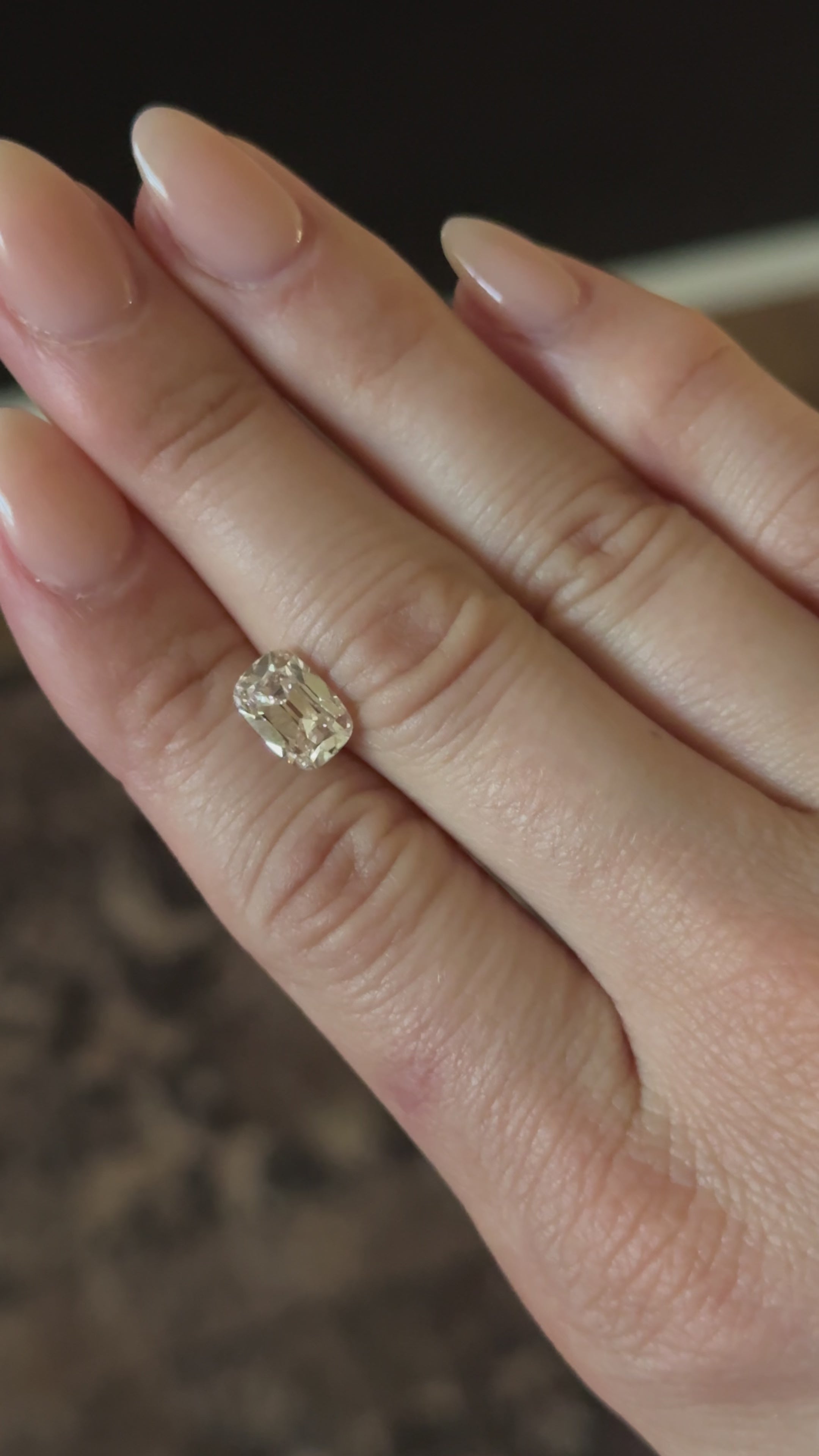 i Color 2.16CT Old Mine Cut Elongated Cushion